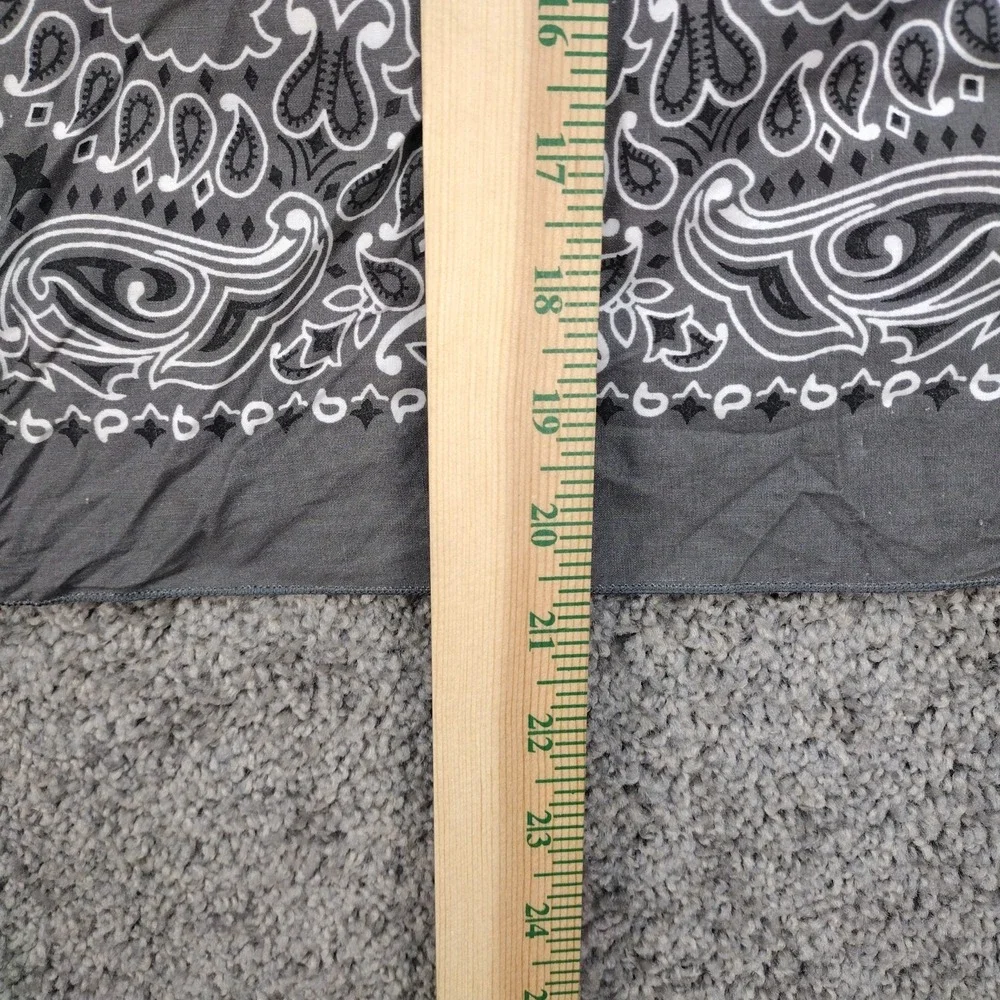 Vintage Hav A Hank Bandana Scarf Gray Black Paisley Bling RN15187 Made in USA